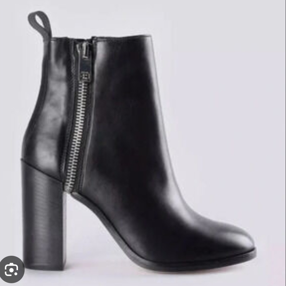 Diesel Black Ankle Booties with Double Silver Zippers
